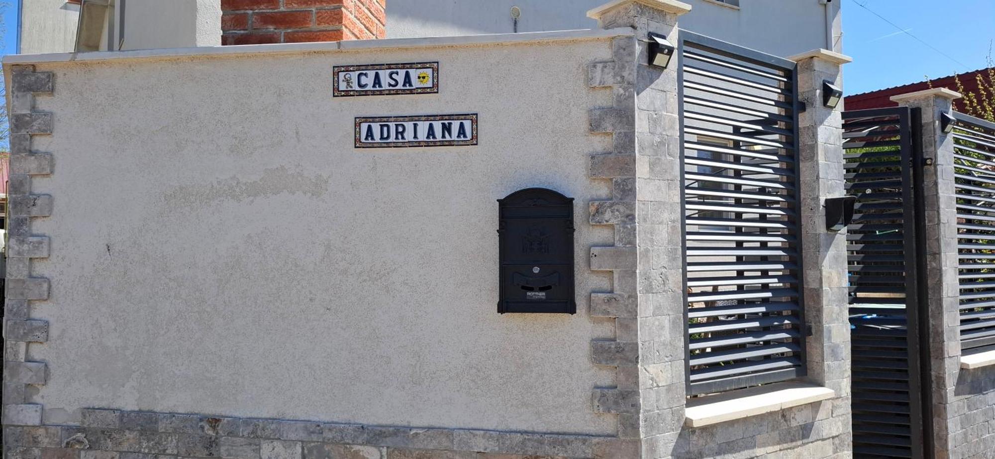 南埃福列 Casa Adriana酒店 外观 照片